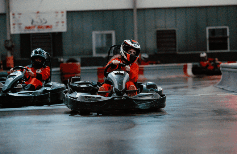 kartcenter-cologne-kartfahren-koeln-gruppenfahrten-karts2